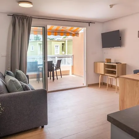 Pool View Orlando By Lovetenerife * אדחה